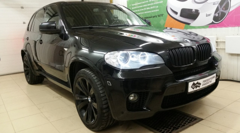 Чип тюнинг и отключение катализаторов на BMW X5 E70 4.4 407hp 2011 года выпуска